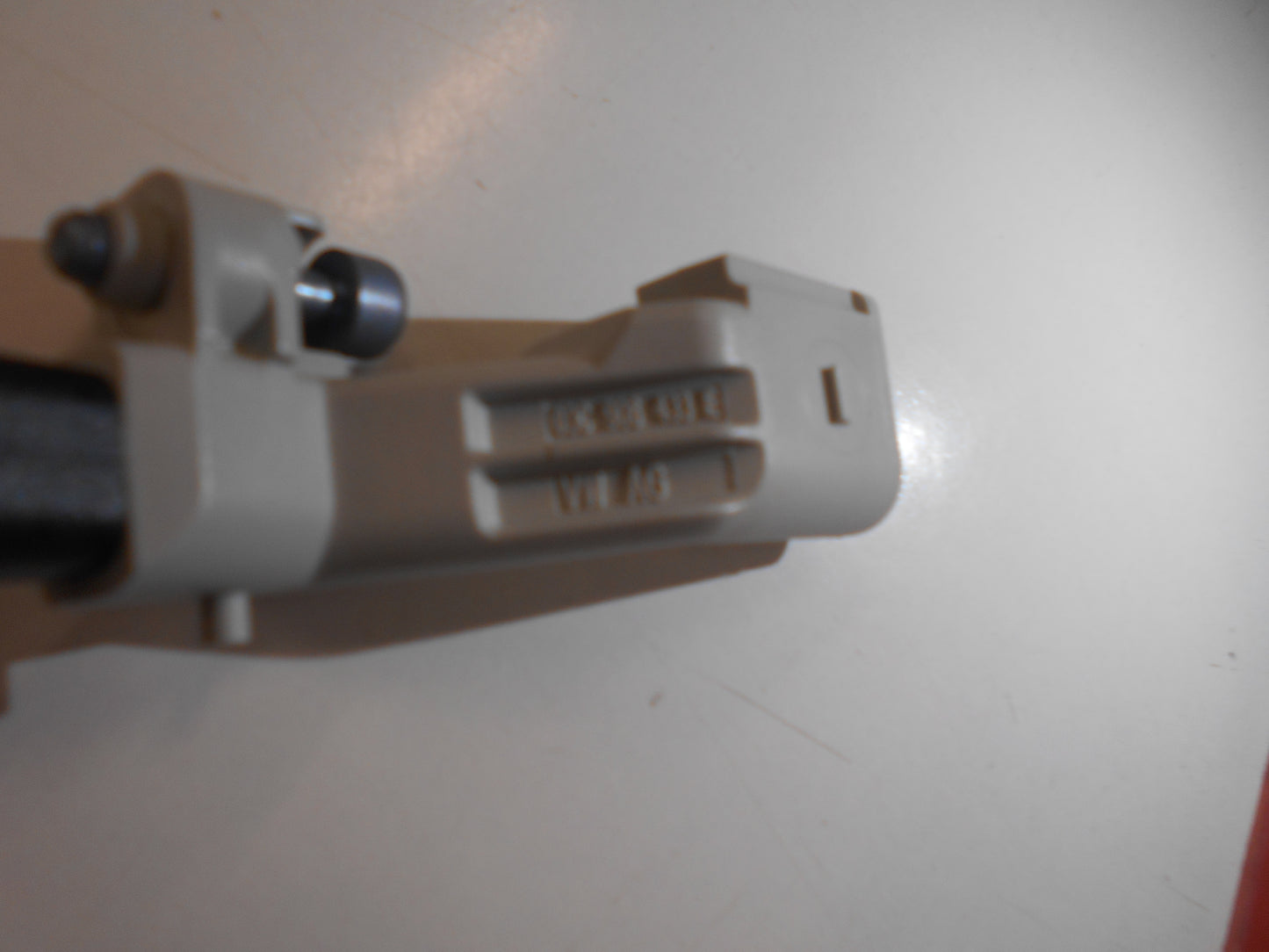 Volkswagen Beetle/Golf/Jetta/Passat Engine Crankshaft Position Sensor New Part