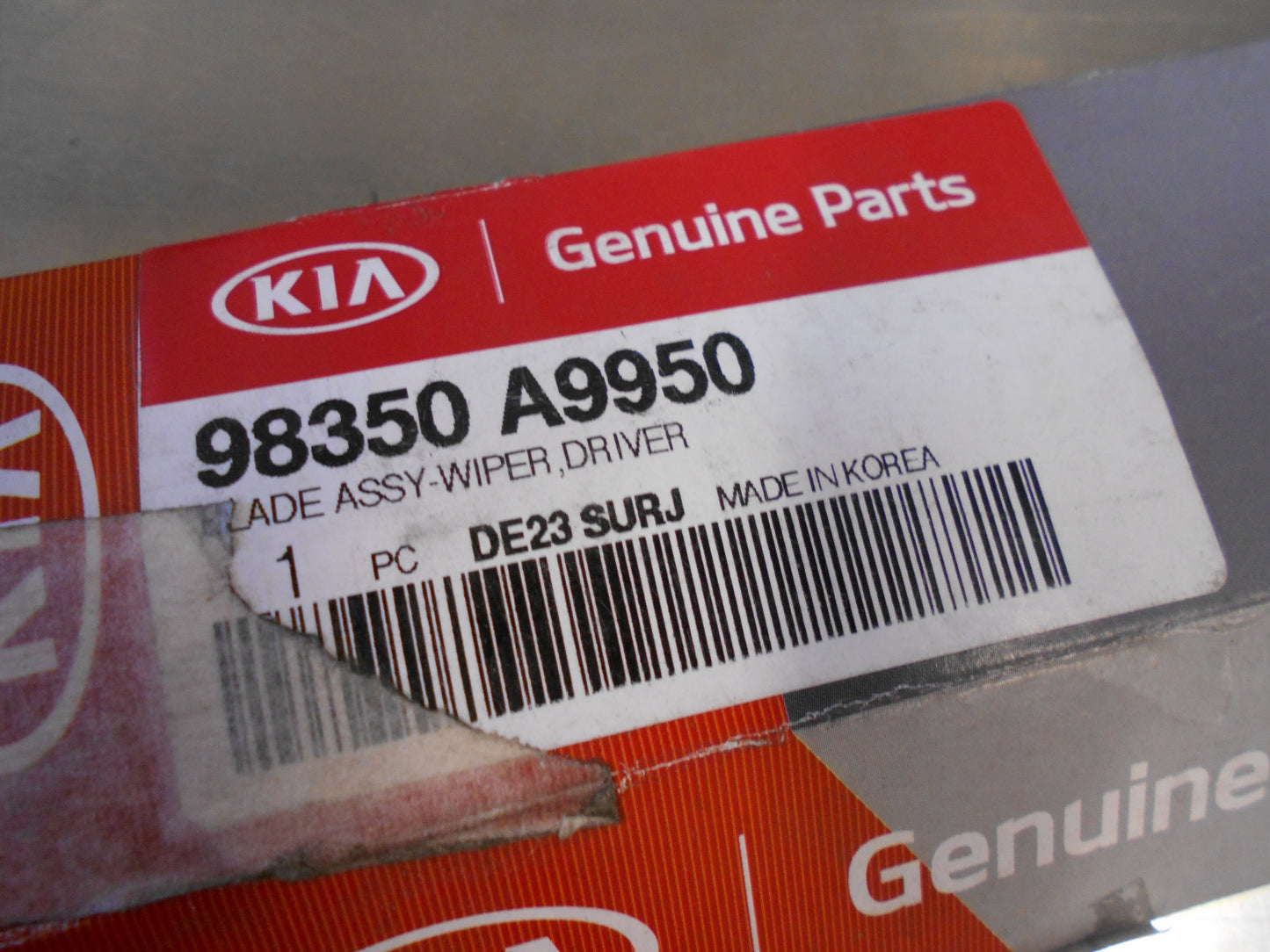 Kia Carnival/Hyundai i30 Genuine Drivers Wiper Blade New Part