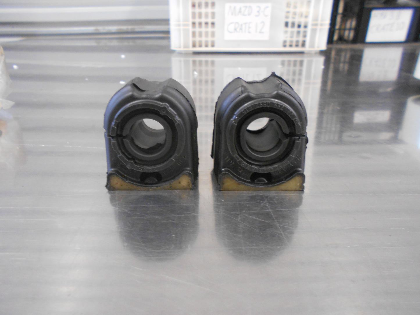 Mercedes-benz Sprinter Genuine Stabilizer Bar Mount Bush New Part