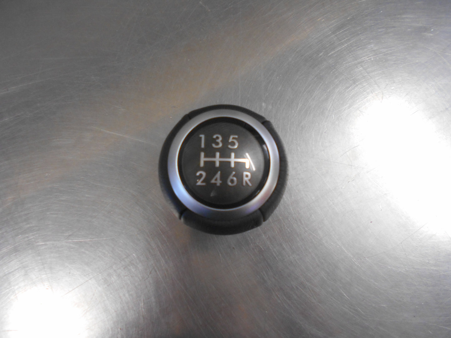 Subaru XV/WRX/Forester/Outback/Impreza/Legacy Genuine Manual Gear Shift Knob New Part