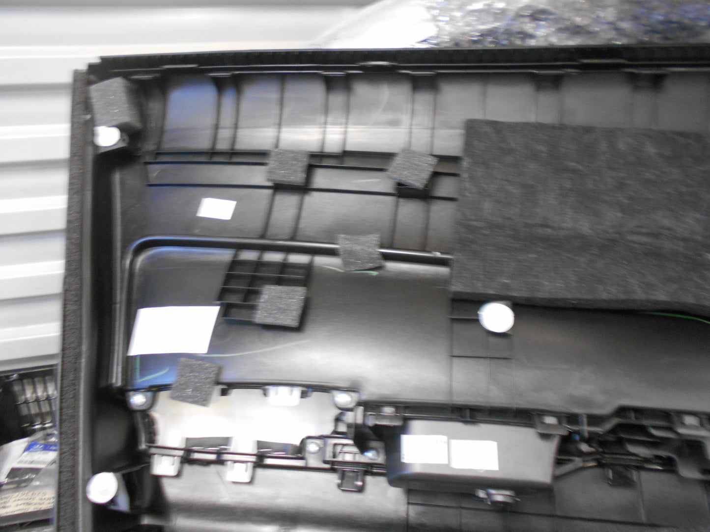 Suzuki Vitara Genuine Right Hand Front Door Card Trim New Part