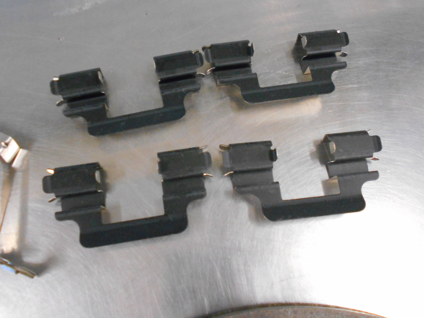 Volkswagen T5 Transporter/AUDI A4 Genuine Rear Brake Pad Set New Part
