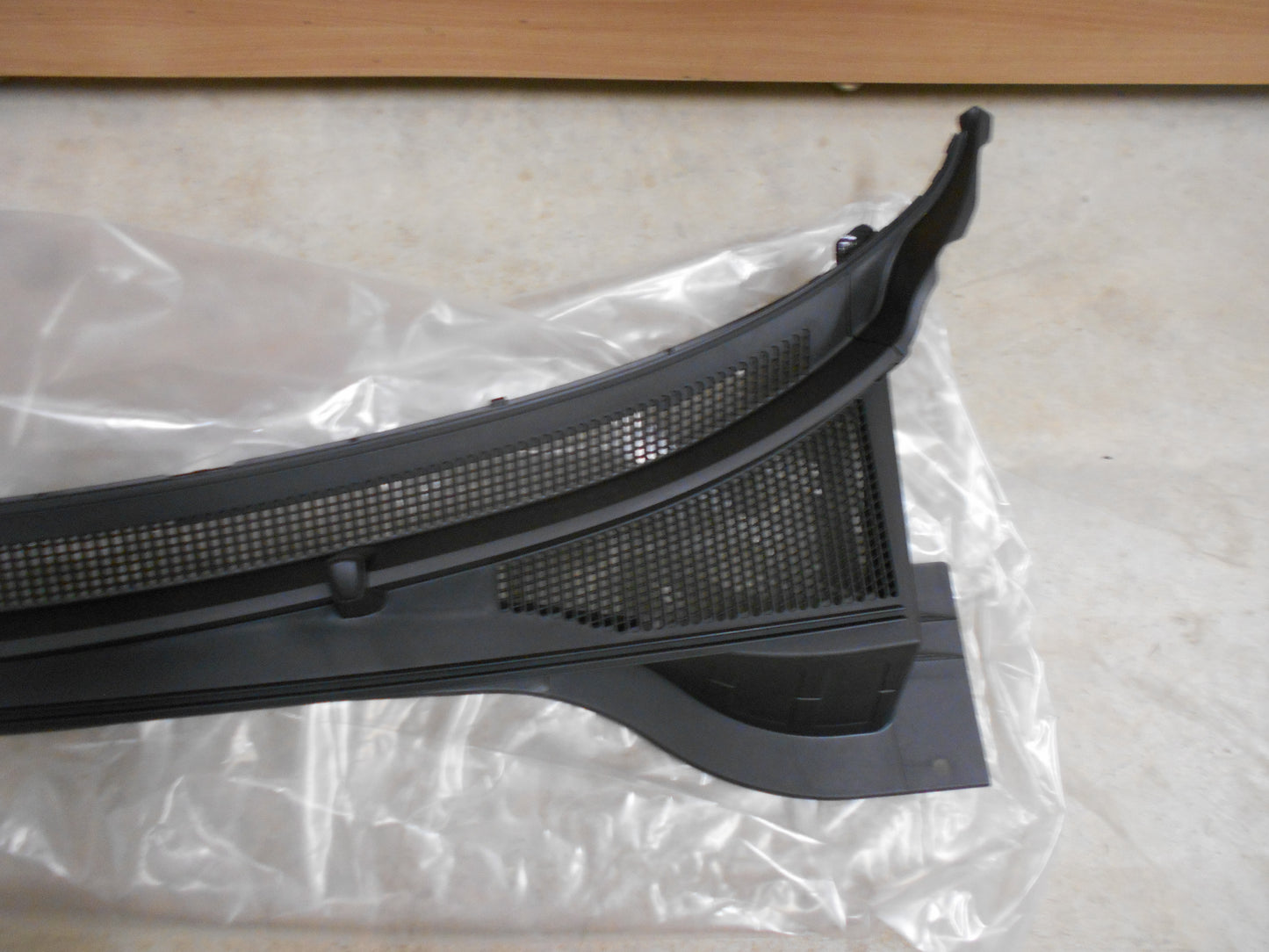 Hyundai Tucson Genuine Top Cowl Cover Assembly New Part