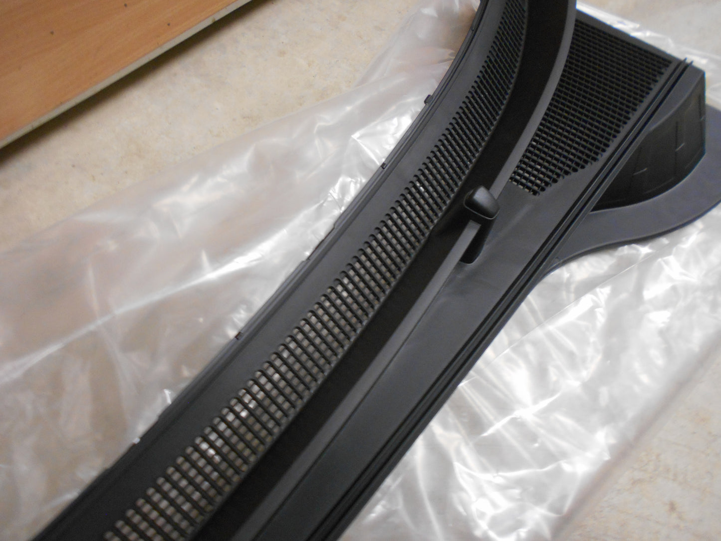 Hyundai Tucson Genuine Top Cowl Cover Assembly New Part
