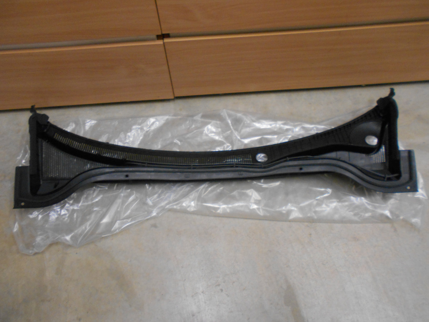 Hyundai Tucson Genuine Top Cowl Cover Assembly New Part