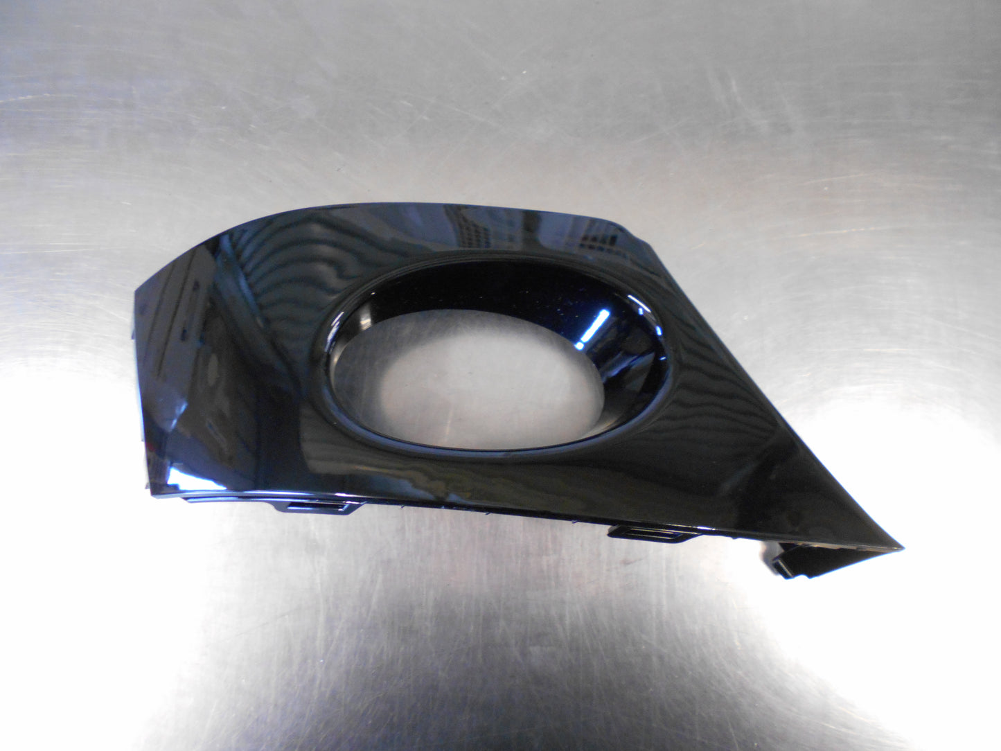Honda Accord Genuine Front Right Bumper Fog Light Bezel New Part