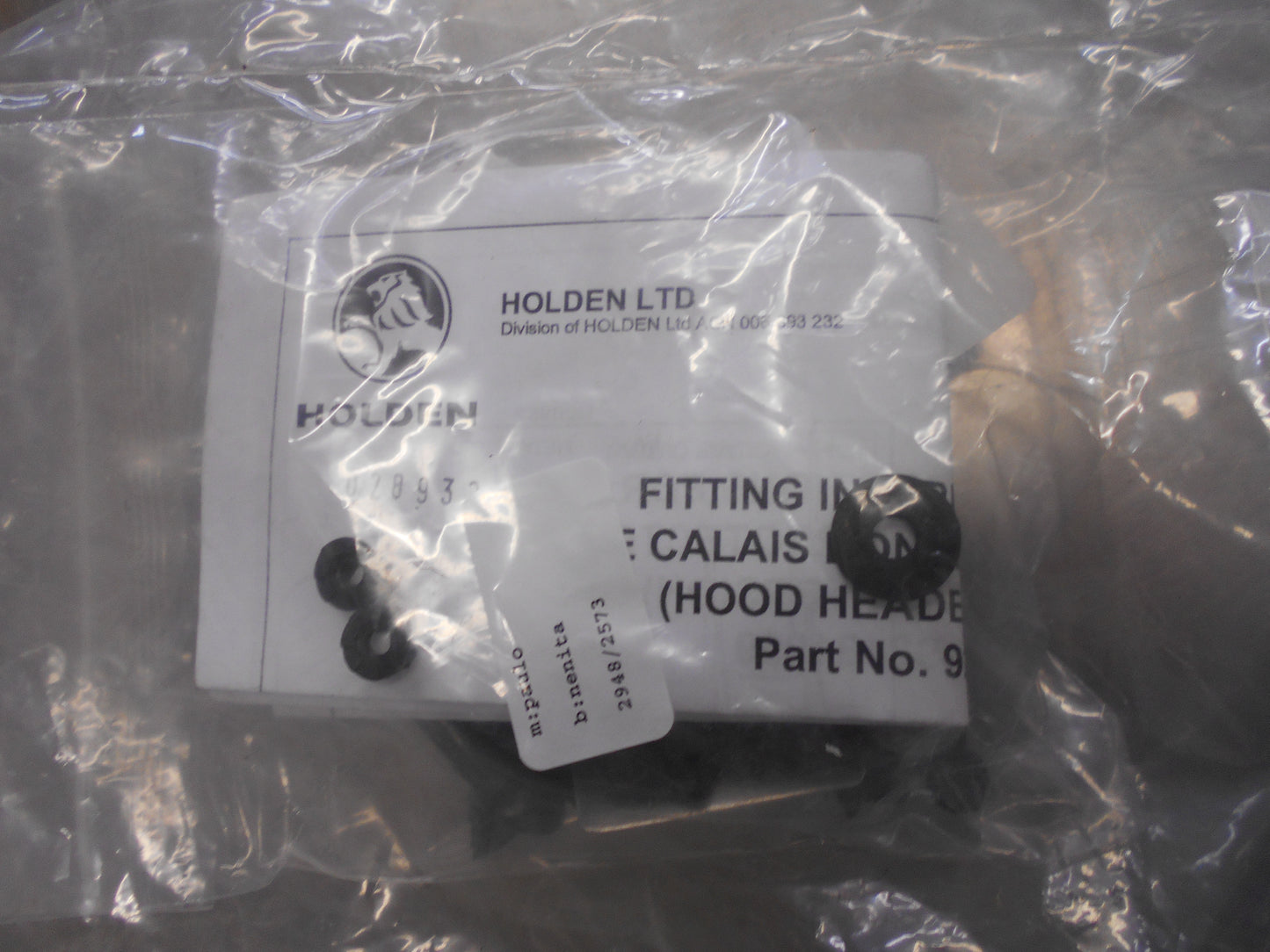 Holden VE Calais Genuine Bonnet Protector With Fittings New Part