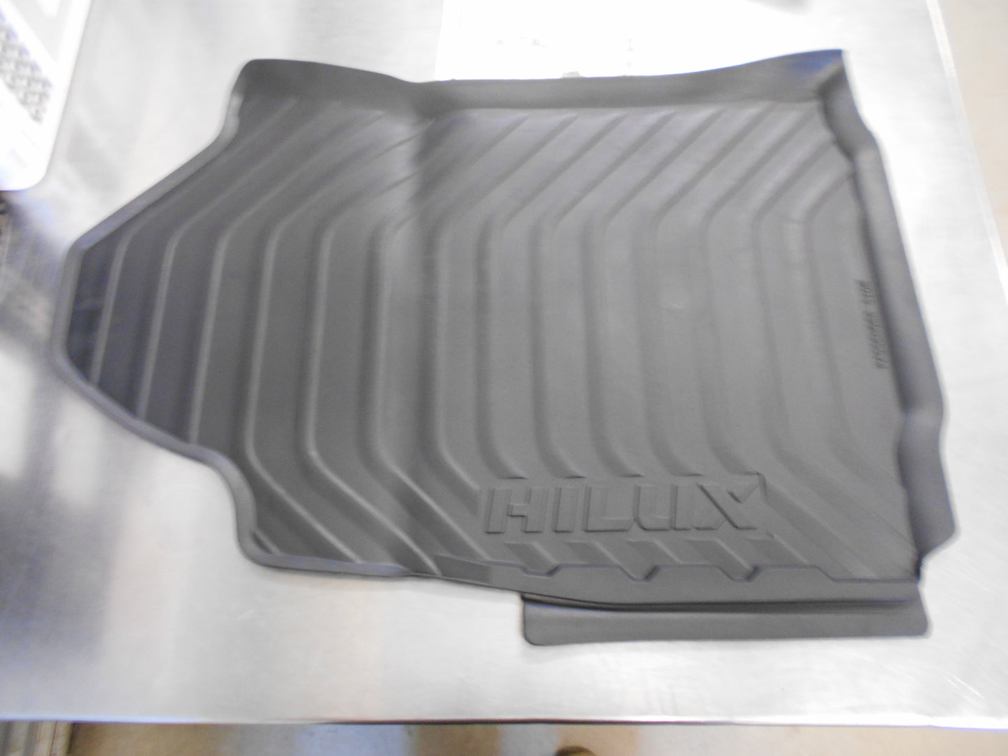 Toyota Hilux Genuine Front Floor Mats All Weather New Part