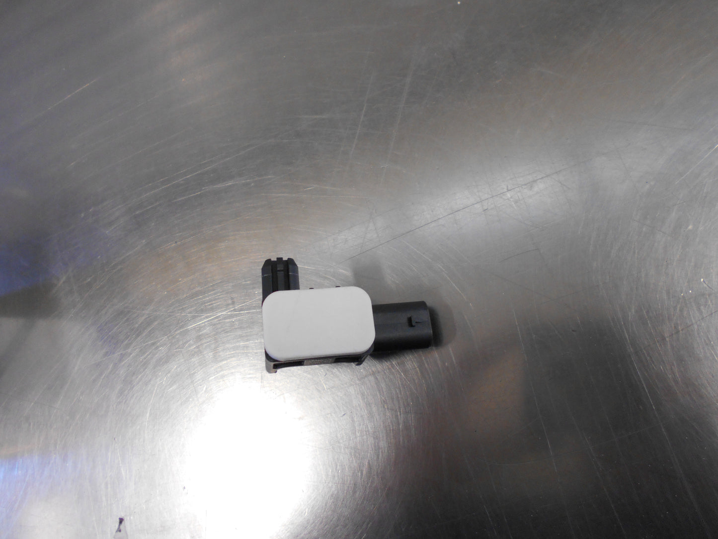 Jeep Grand Cherokee Genuine Front Acceleration Sensor New Part
