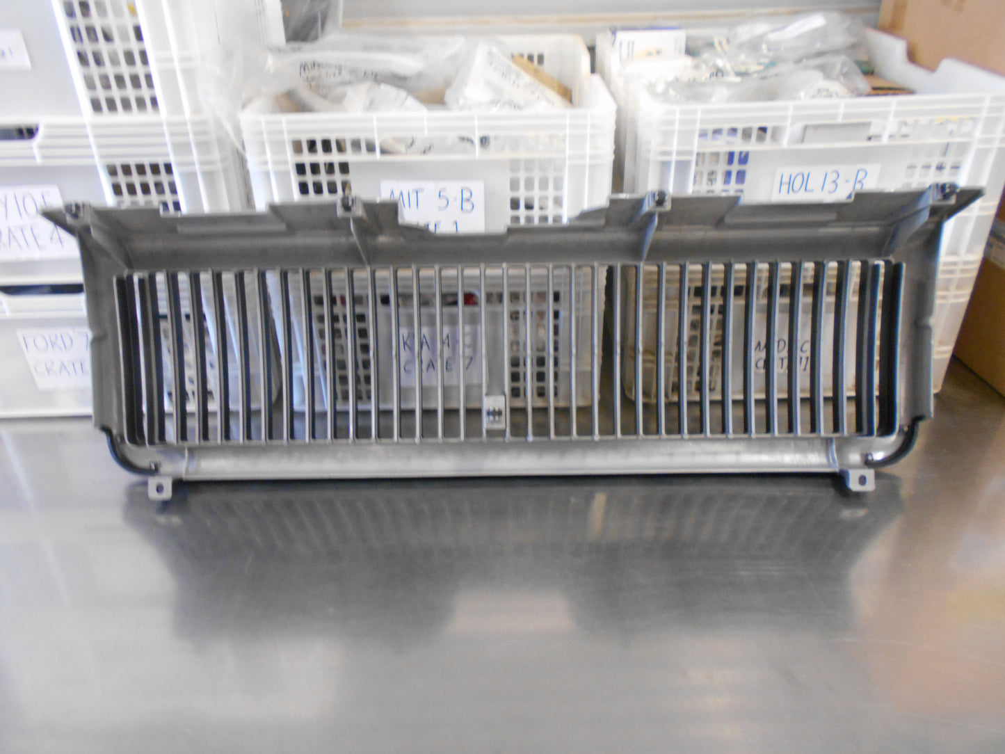 HOLDEN JACKAROO Genuine Black Grille New Part