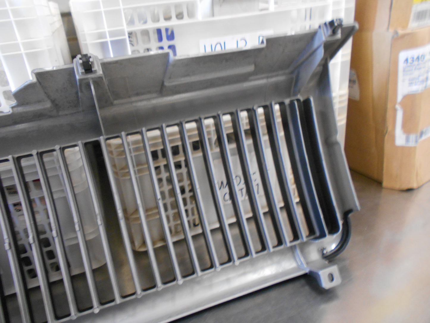 HOLDEN JACKAROO Genuine Black Grille New Part