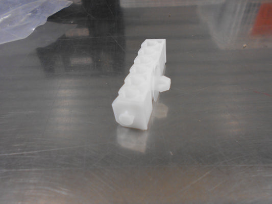 Nissan Navara/Pathfinder Genuine Brake Tube Clip New Part