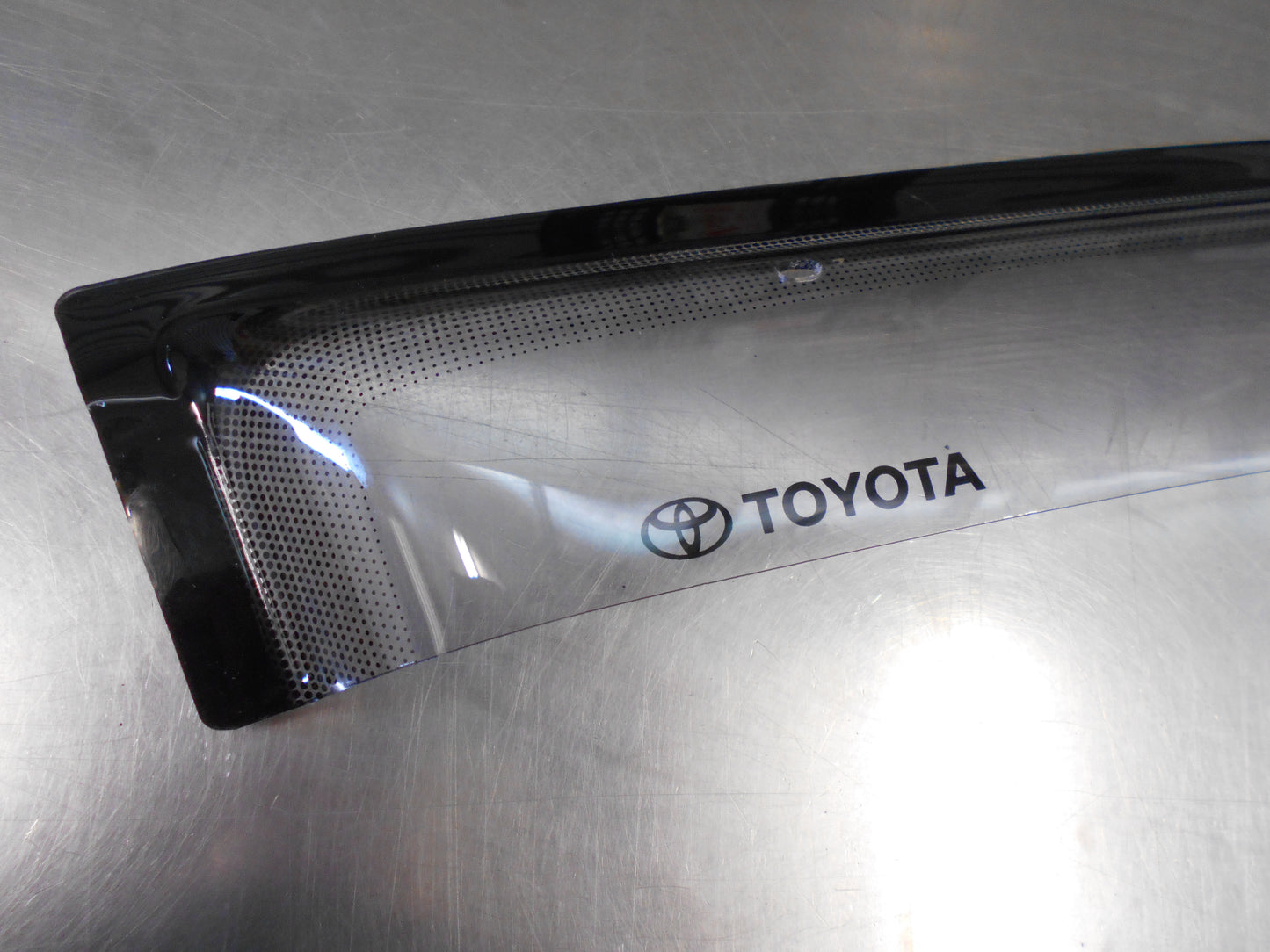 Toyota HB 5DR Yaris Genuine Right Hand Front Weathershield New Part