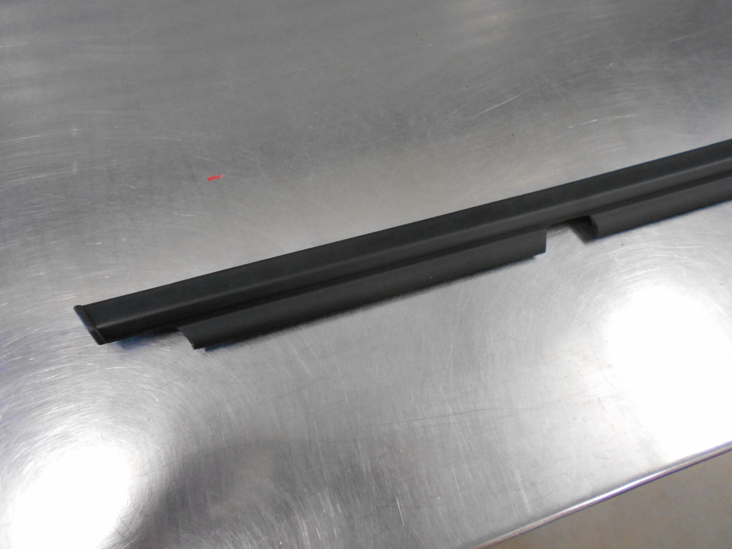 TOYOTA RAV4 Genuine Left Hand Rear Door Belt Moulding New Part