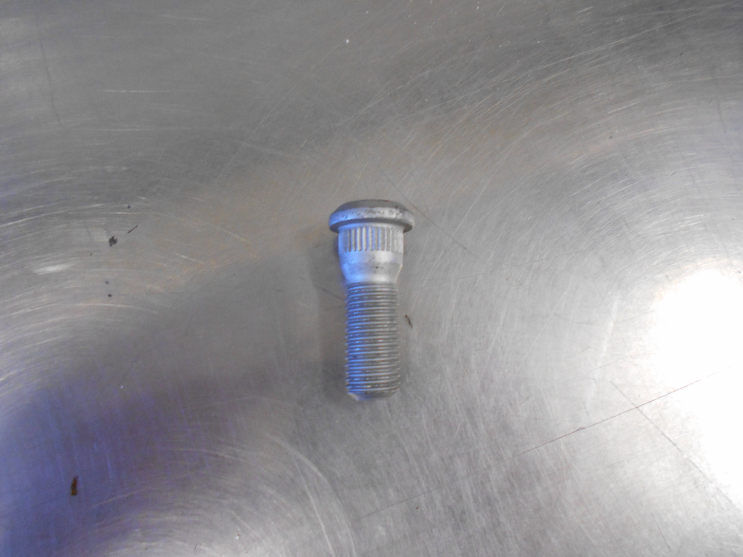 Toyota Various Models Front Axle Hub Bolt New Part