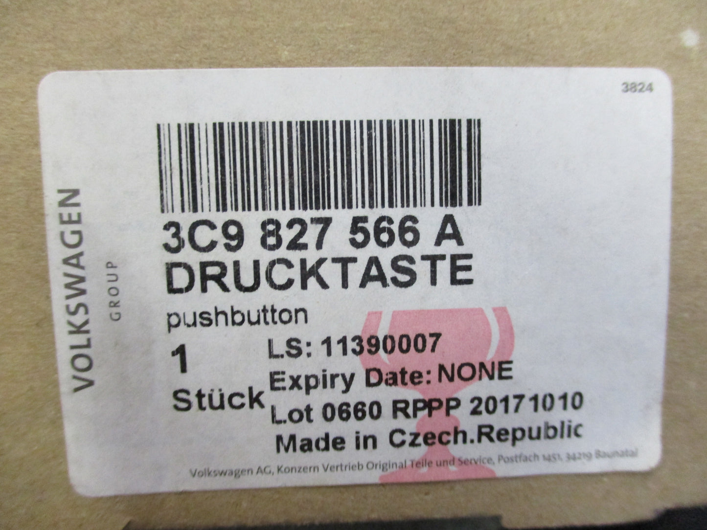 Volkswagen Touareg/Passat Genuine Rear Liftgate Handle with Camera New Part