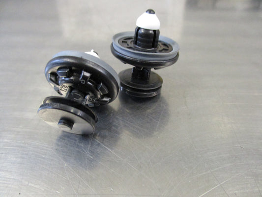 Volkswagen Genuine Door Panel Clips New Part