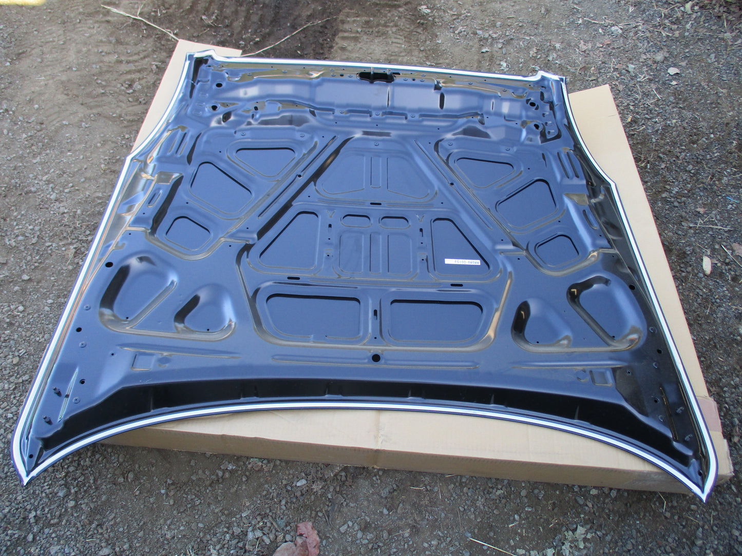 Nissan Infiniti G35 Genuine Bonnet Assembly (Unpainted) New Part