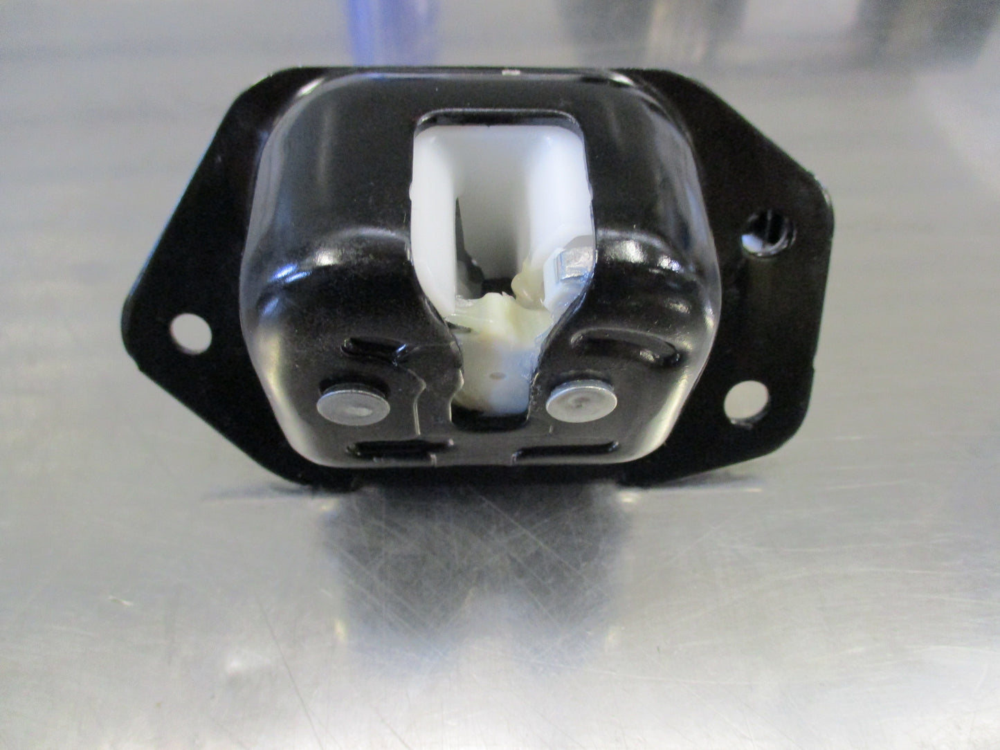Nissan Tiida Genuine Boot Lock Assembly New Part