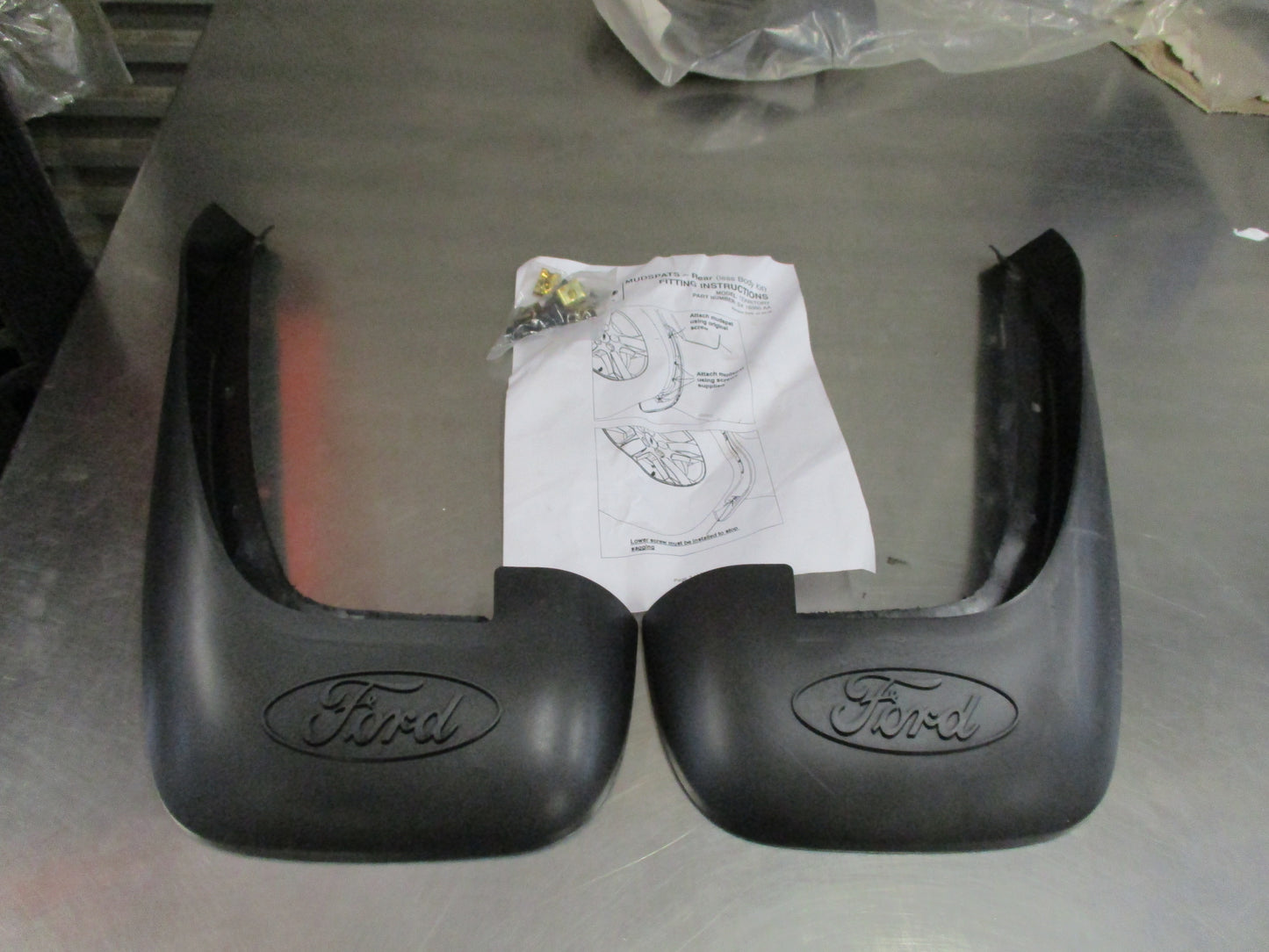Ford Territory SX / SY / SYII Genuine Rear Mud Flap Kit New Part