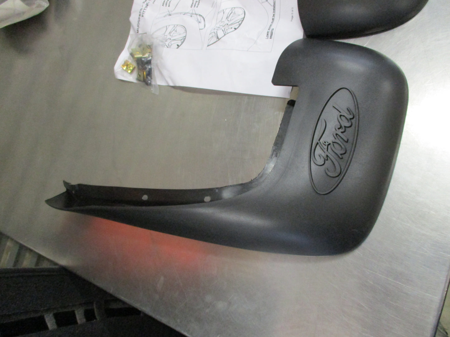 Ford Territory SX / SY / SYII Genuine Rear Mud Flap Kit New Part