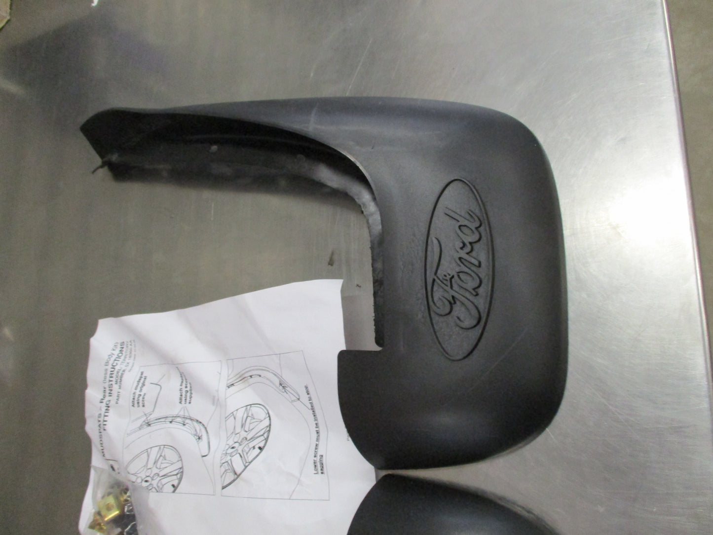 Ford Territory SX / SY / SYII Genuine Rear Mud Flap Kit New Part