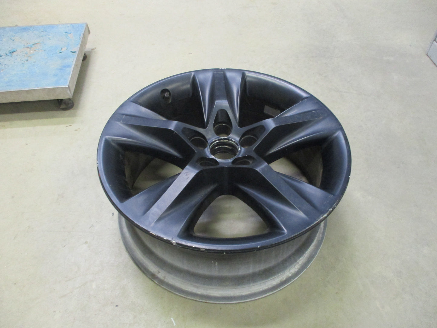 Toyota Kluger Genuine 19 Inch Alloy Wheel Used VGC