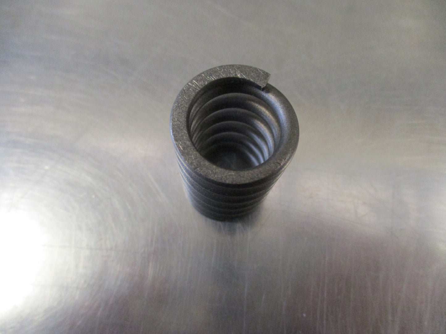 Mitsubishi Genuine Exhaust Manifold Spring New Part