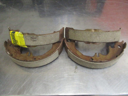 Hand Brake Shoes Set Suits Toyota Landcruiser 80-100-105 Series New Part