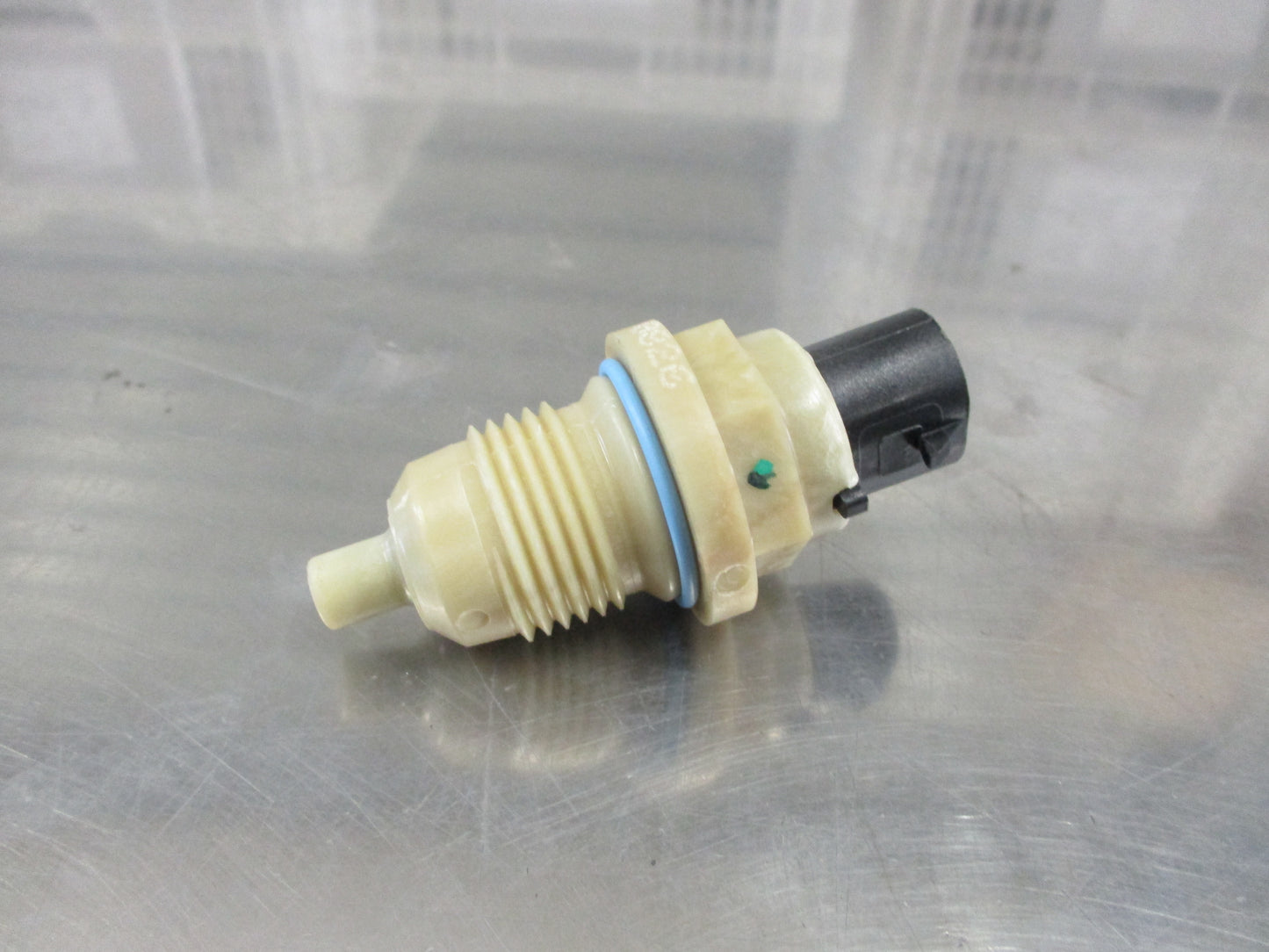 Dodge Ram/Jeep Grand Cherokee Genuine Transmission Output Speed Sensor New Part