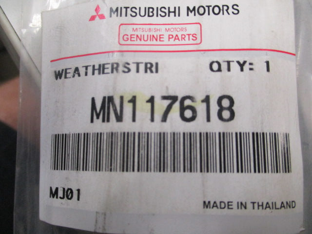 Mitsubishi Triton Genuine Right Hand Front Door Moulding New Part