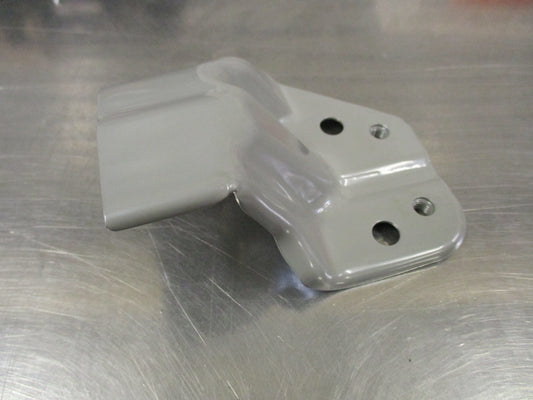 Hyundai iLoad and iMax Genuine Bracket Fender Front Left New Part