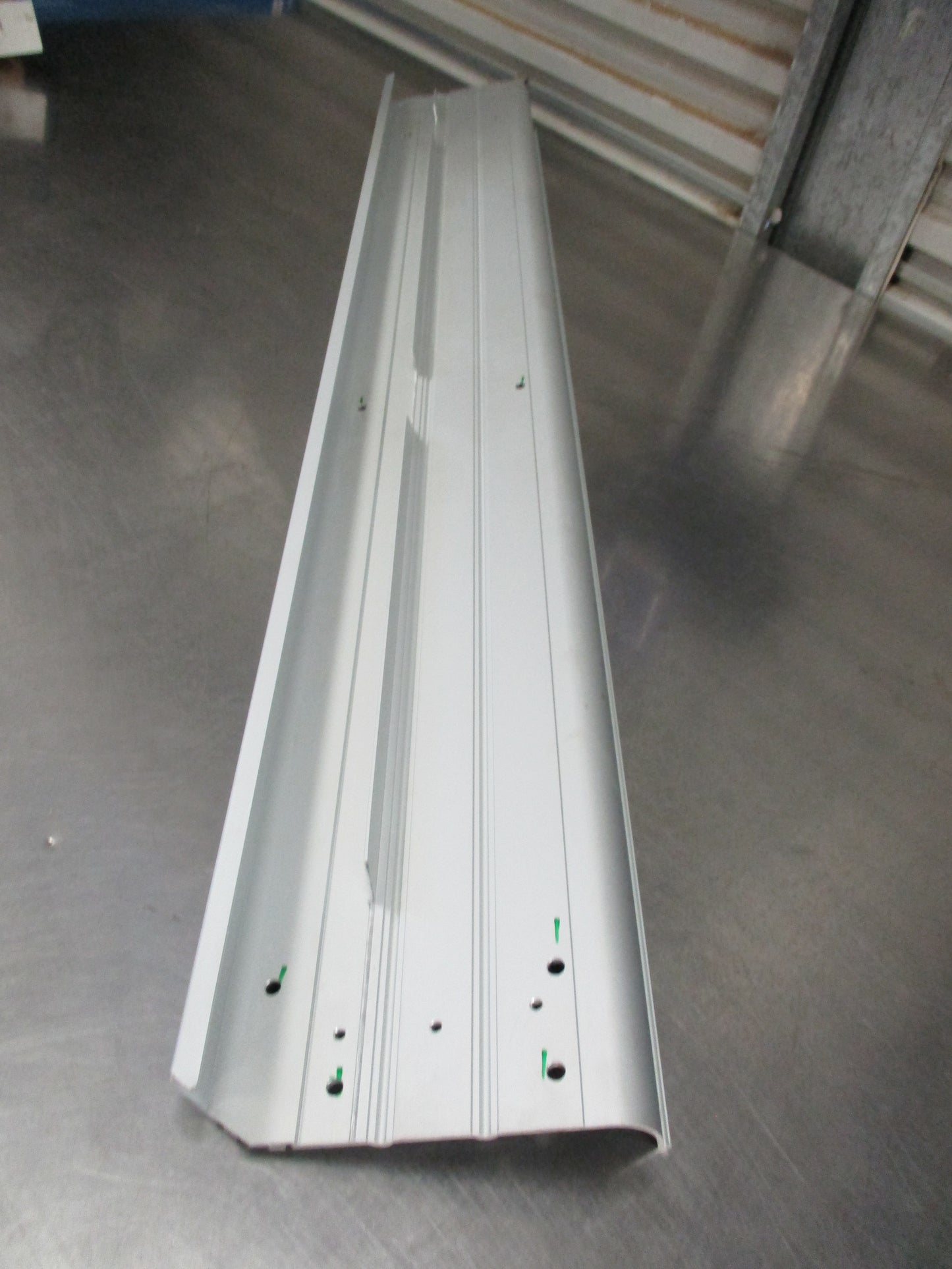 Mitsubishi Triton ML Genuine Right Hand Single Cab Side Step Plate (132cm) New Part
