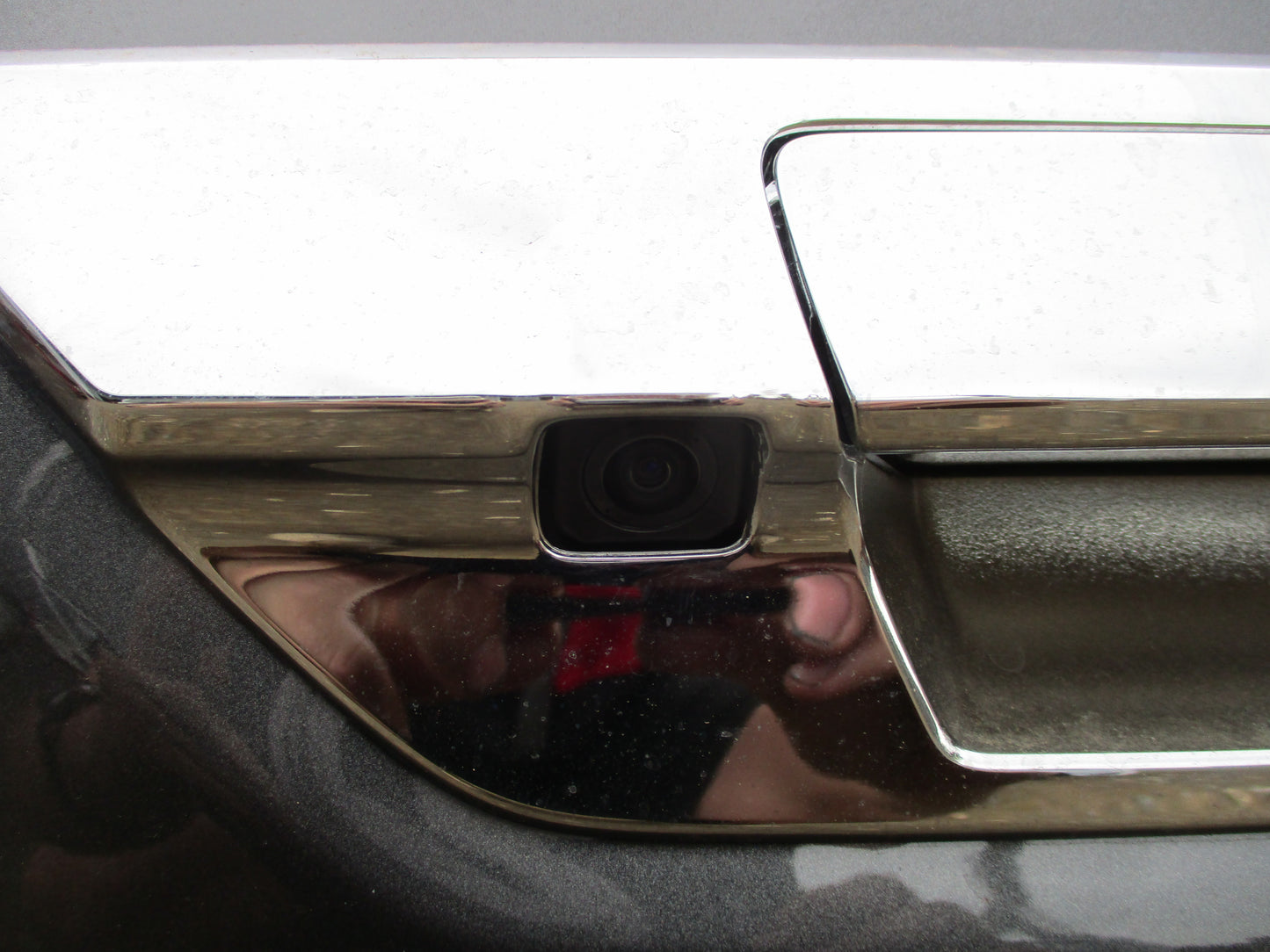 Toyota Hilux SR5 Dual Cab Genuine Tub Assembly With Rhino Liner & Tie Down Points Used Part