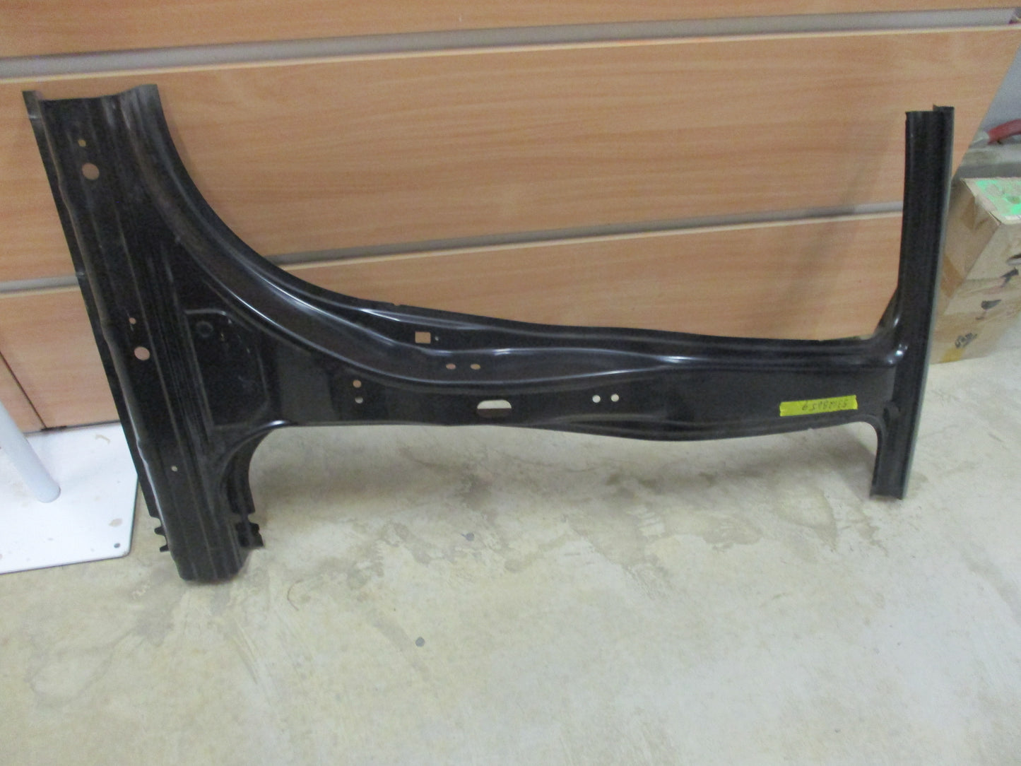 Mitsubishi Outlander Genuine Left Center Pillar New Part