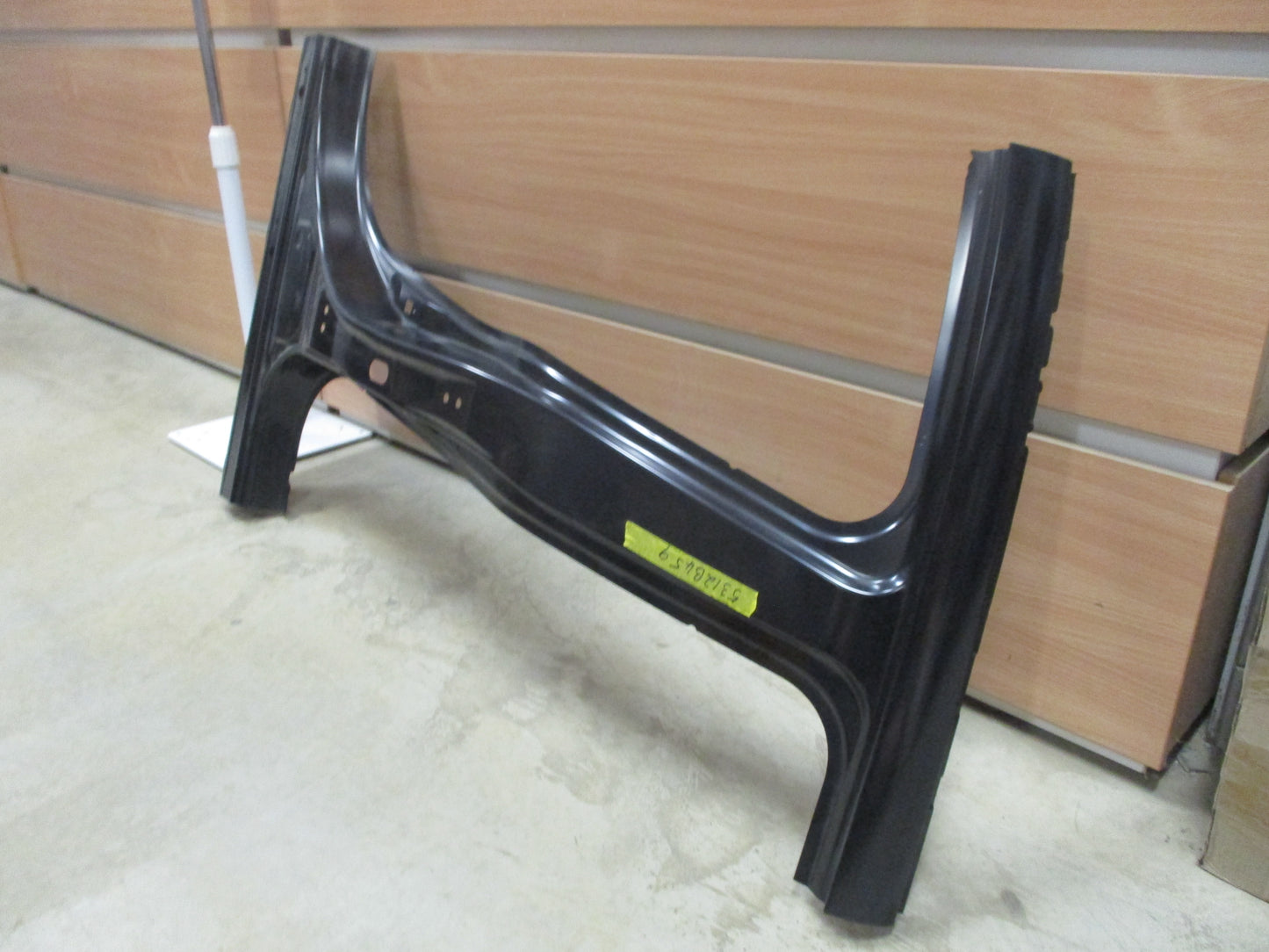 Mitsubishi Outlander Genuine Left Center Pillar New Part