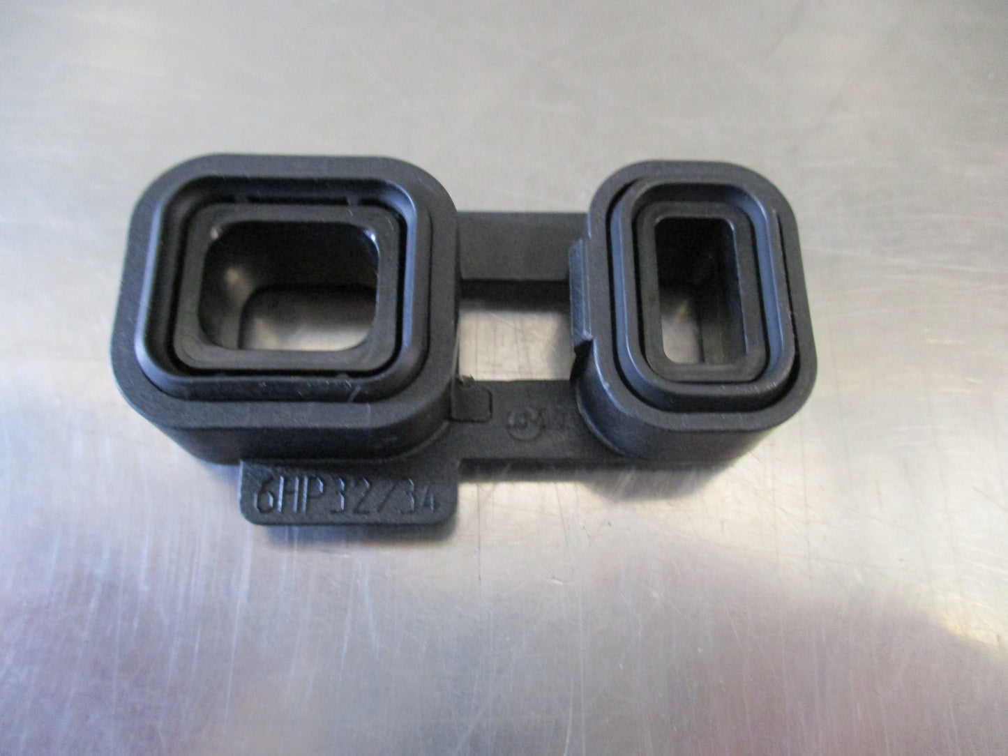 Land Rover Genuine Transmission Valve Adapter New Part
