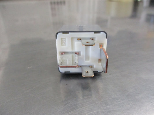 Toyota Corolla/Prius/Yaris/Rav4 Genuine Headlight Relay New Part