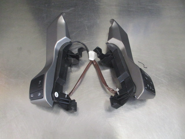 Toyota Landcruiser Prado 150 Series Genuine Steering Wheel Controls New Part
