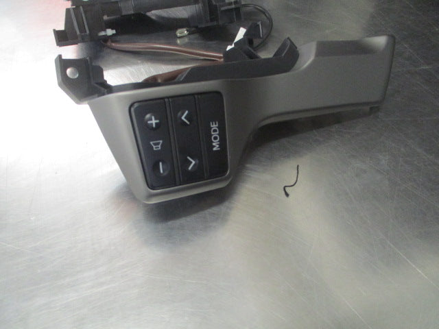 Toyota Landcruiser Prado 150 Series Genuine Steering Wheel Controls New Part