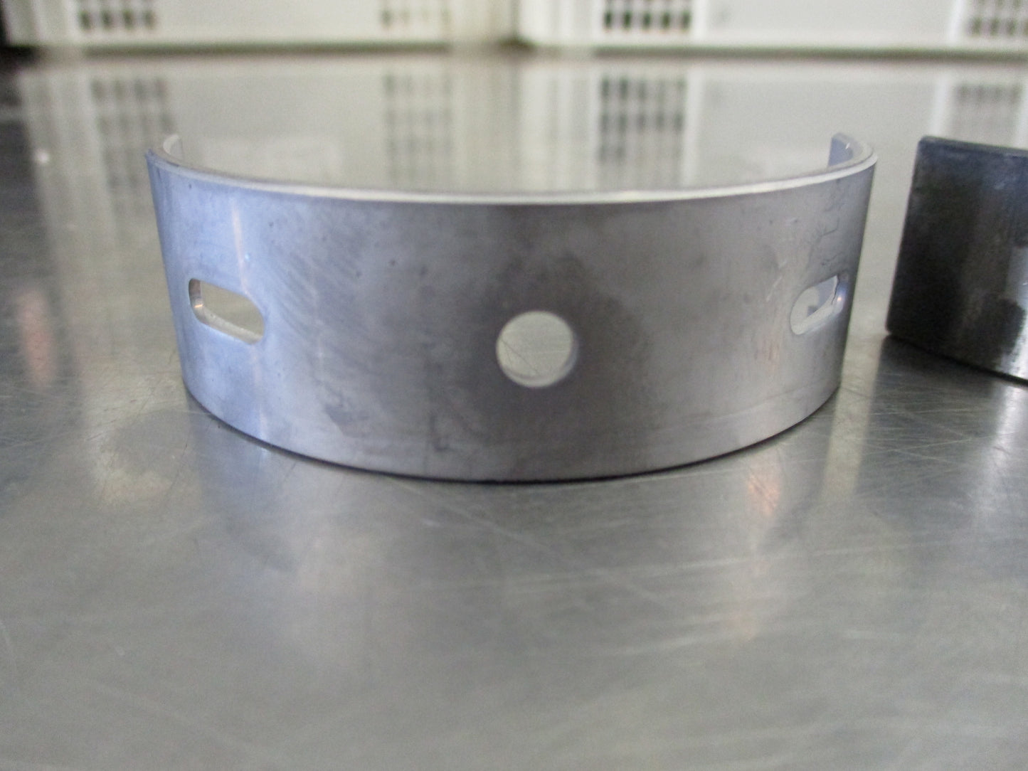 Nissan Pathfinder/Maxima/Altima/350Z Genuine Crankshaft Bearing New Part