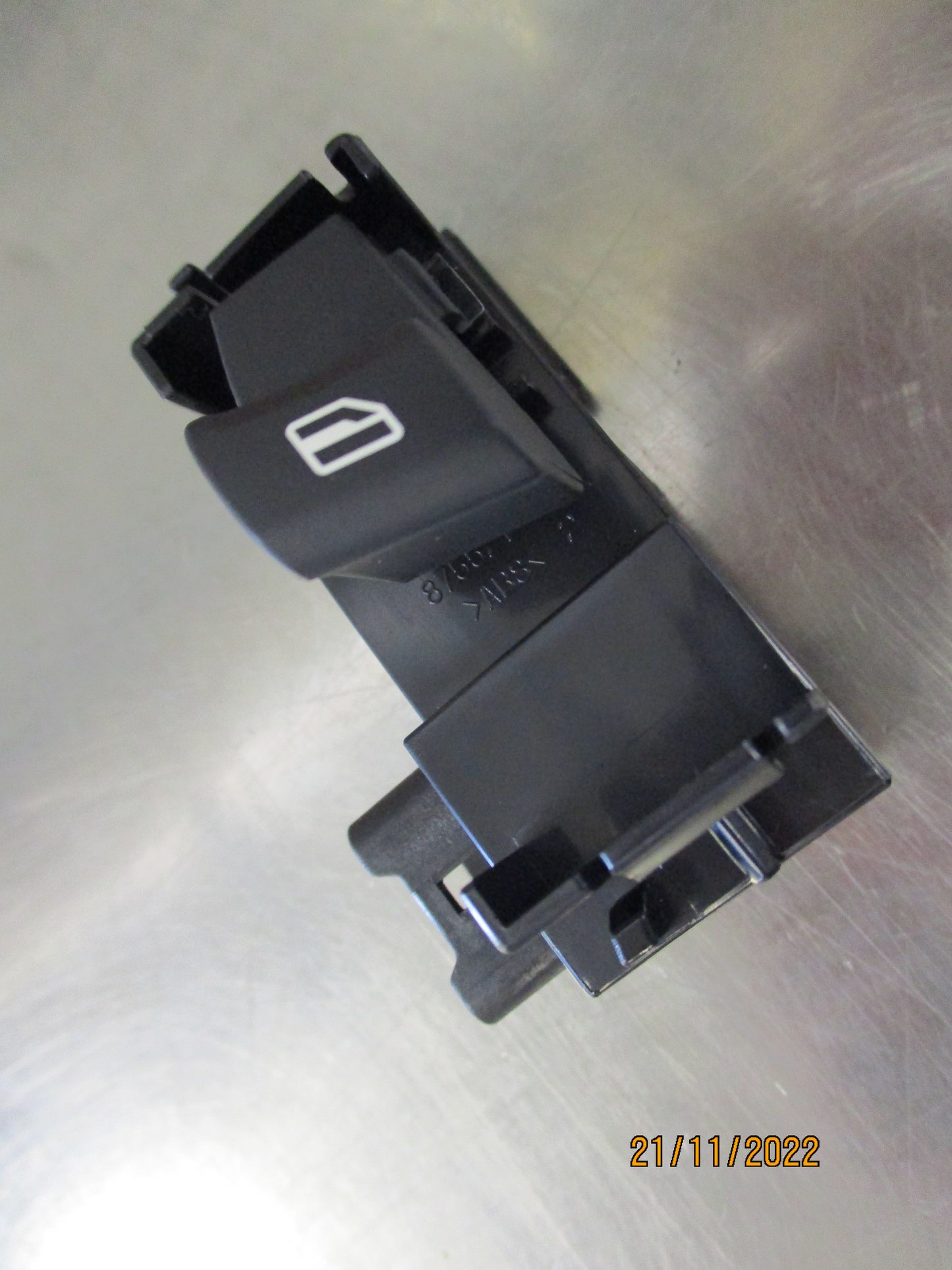 Holden Caprice Genuine Door Power Window Switch New Part