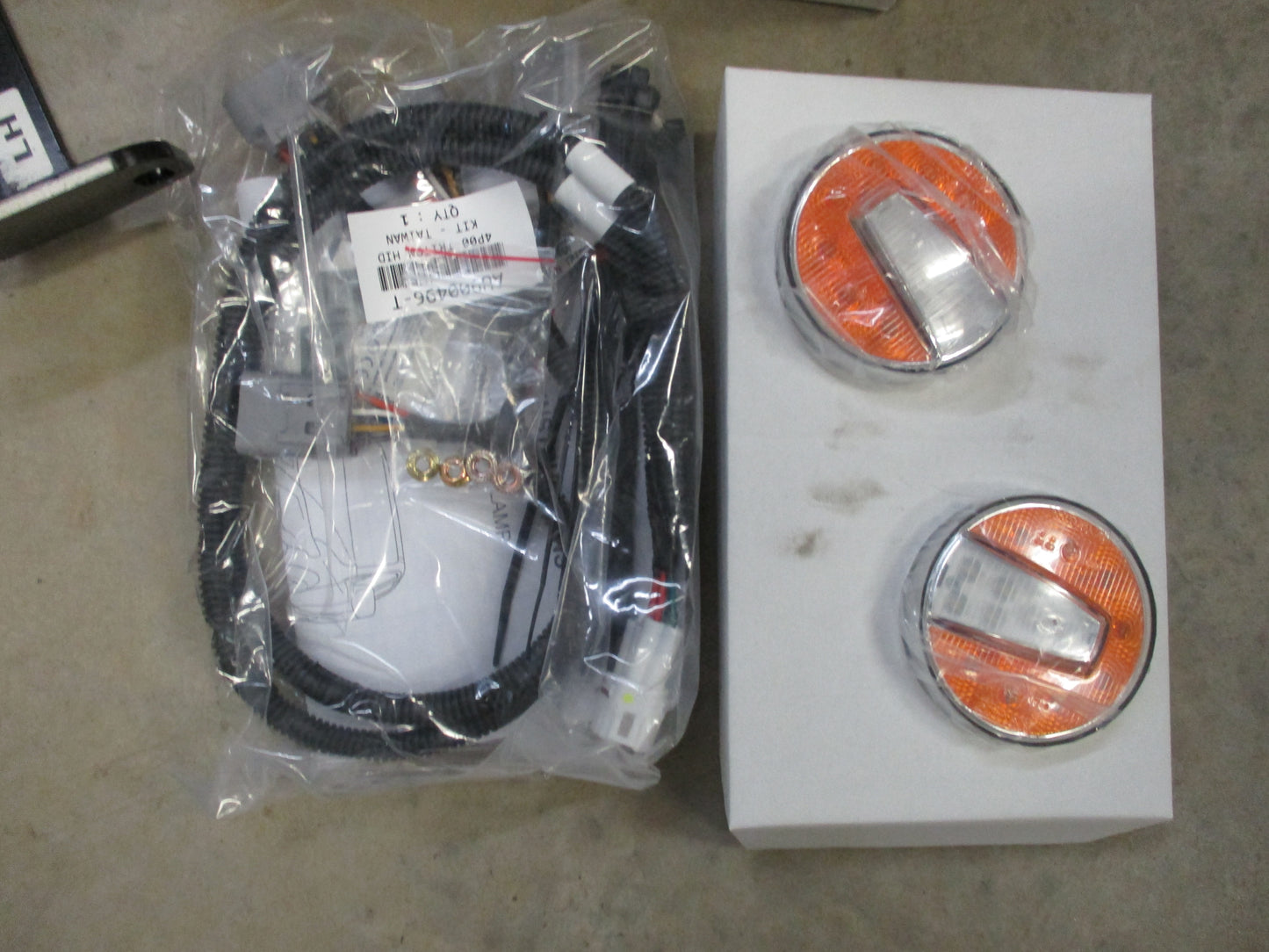 Mitsubishi MQ Triton GLS-Exceed Genuine Steel Black Hammer Tone Single Hoop Bull Bar New Part