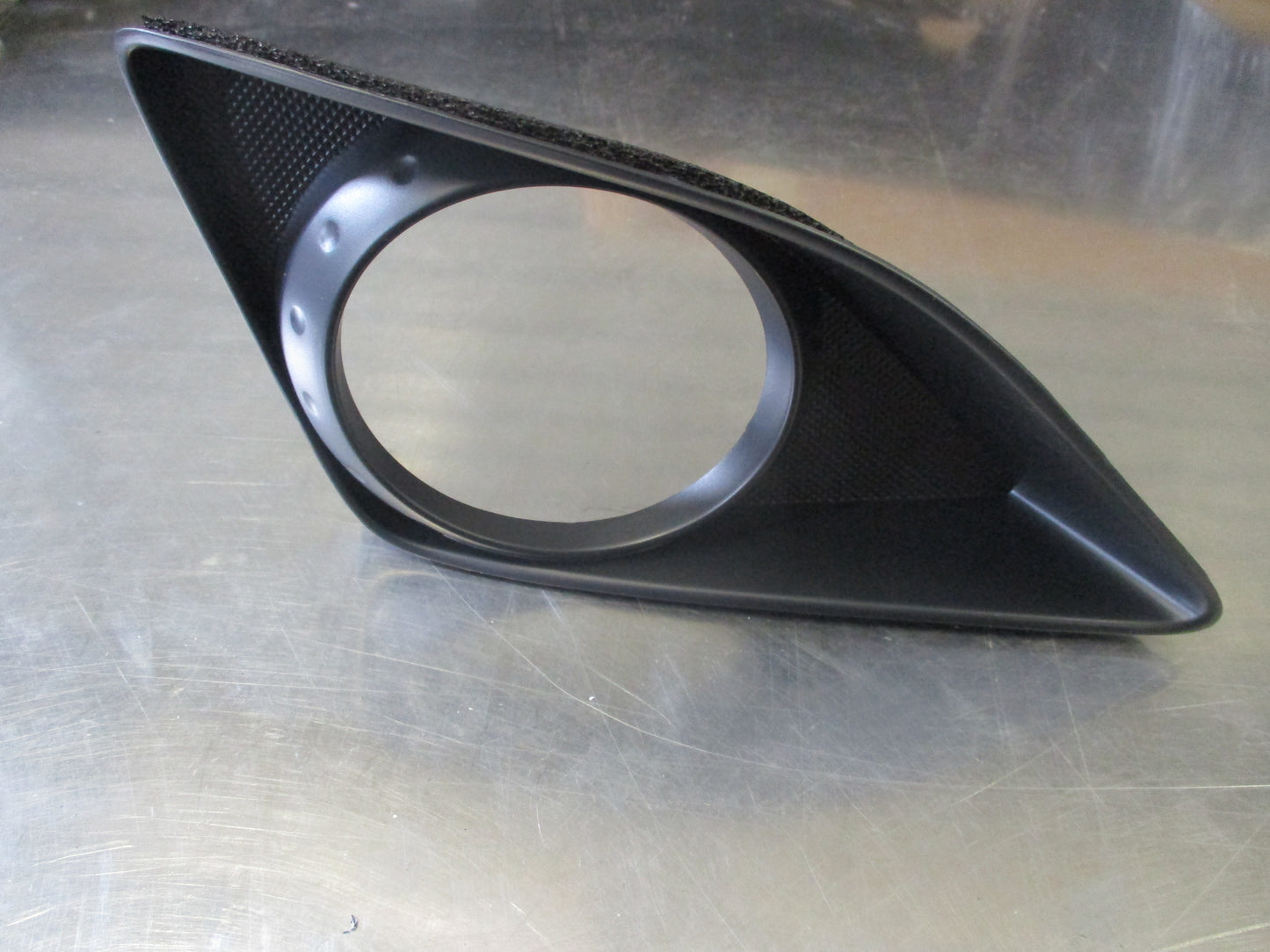 Toyota Corolla Genuine Front Right Fog Light Bezel New Part