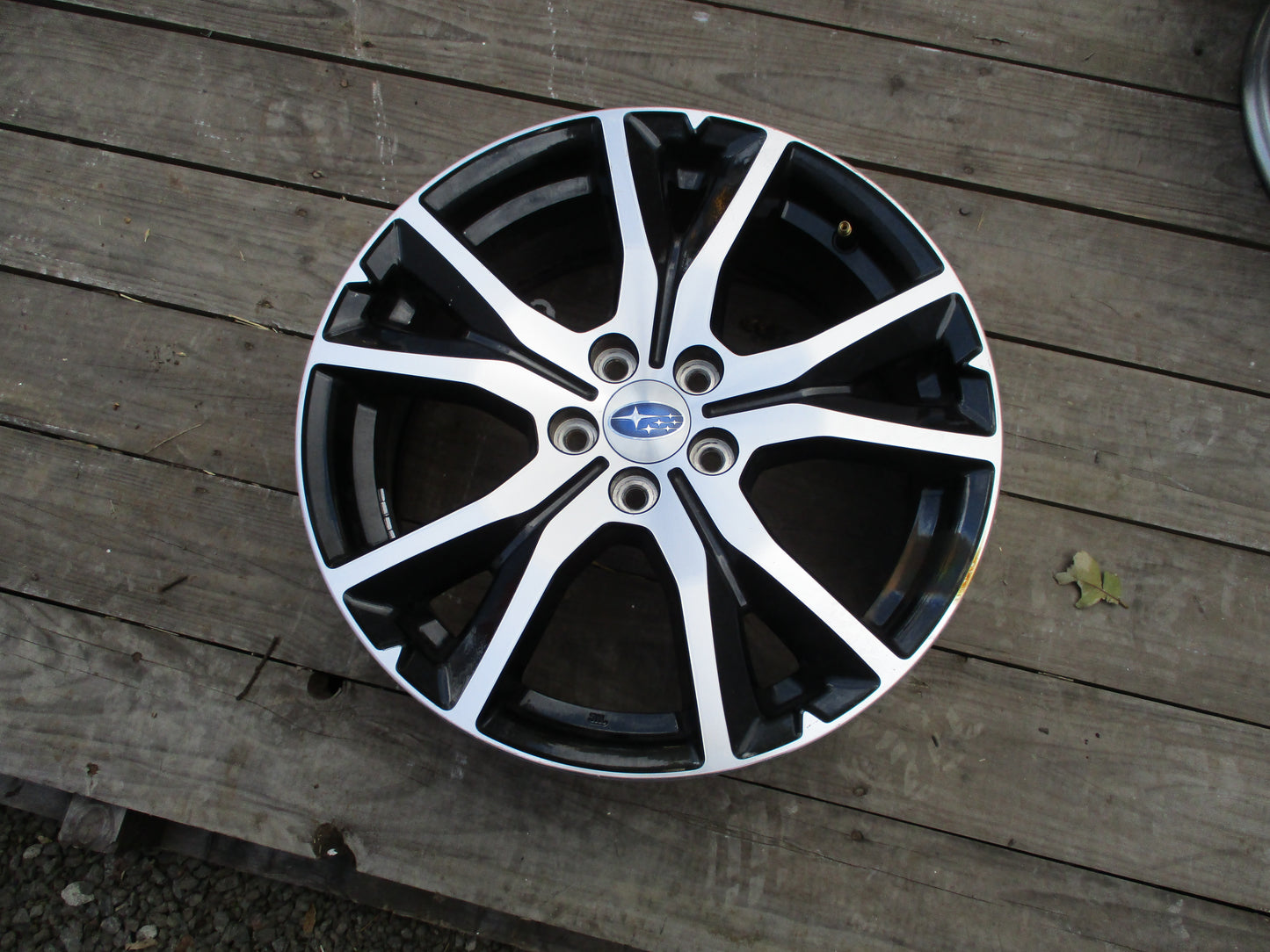 Subaru Impreza Genuine Set 4 Alloy Wheels 17x7J Used Part VGC