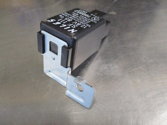 Subaru GL-DL-XT Genuine Turn And Hazard Unit New Part