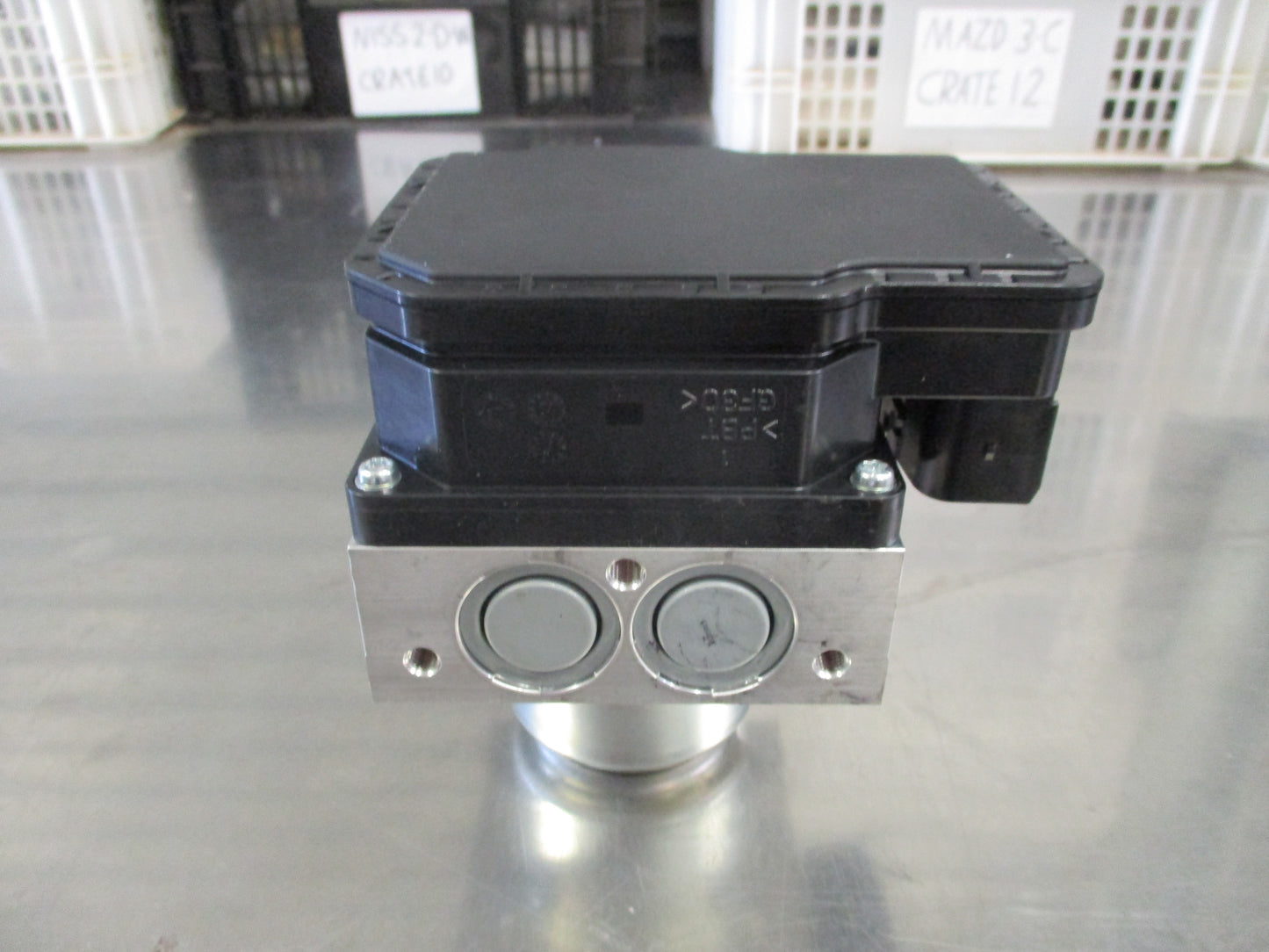 Honda HR-V Genuine ABS Modulator Valve Unit New Part