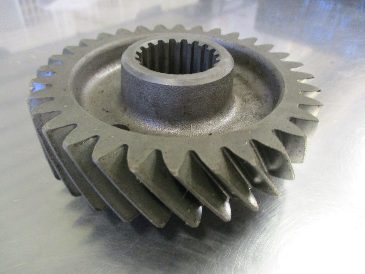 Toyota Land Cruiser Genuine Transfer Input Gear New Part
