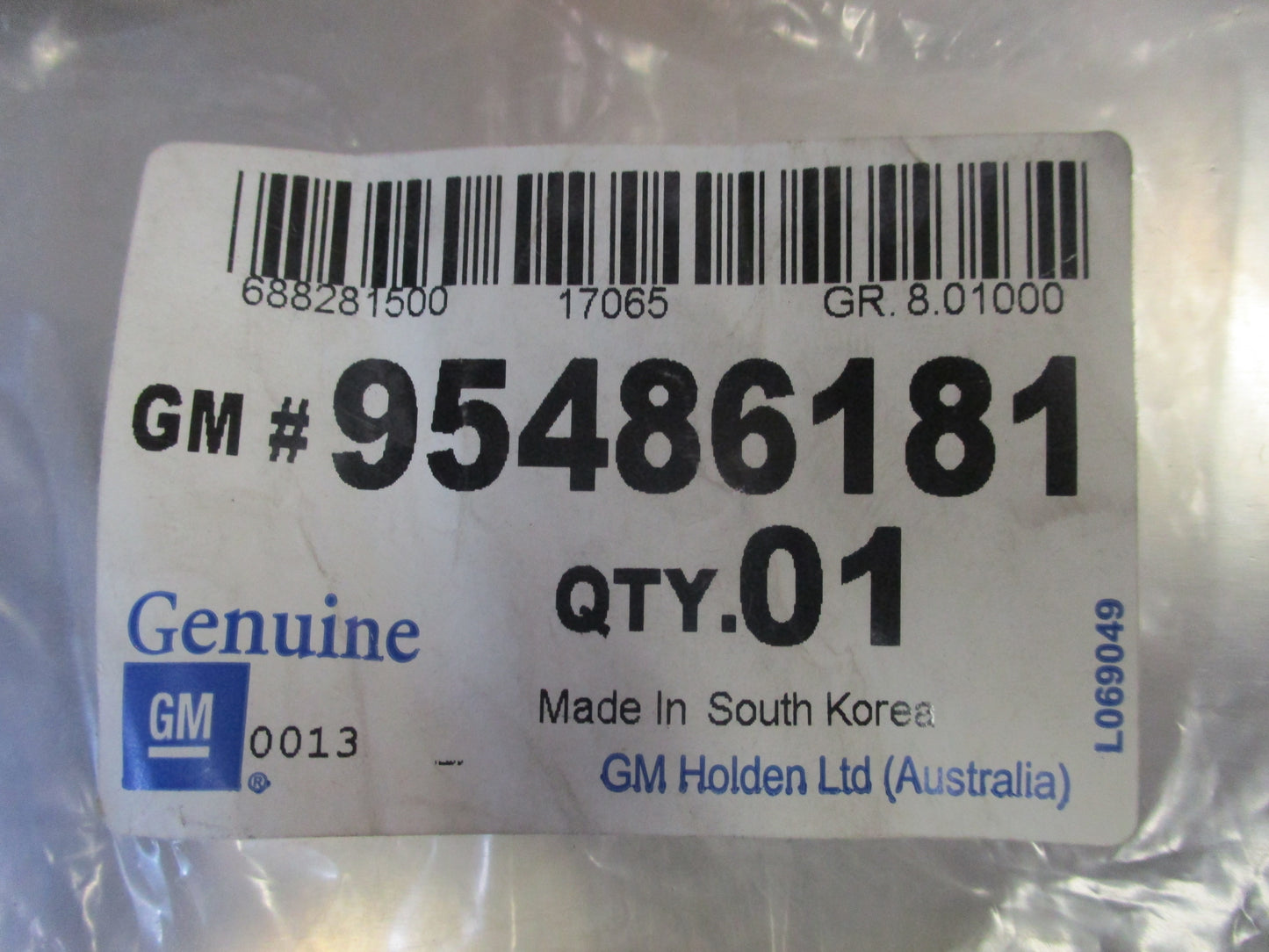 Holden Astra Genuine Left Outer Bonnet Panel Seal New Part