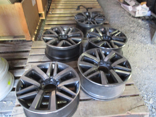 Toyota Hilux SR5 Genuine Set 5 Alloy Wheels 18x7.5 No Center caps Used Part VGC